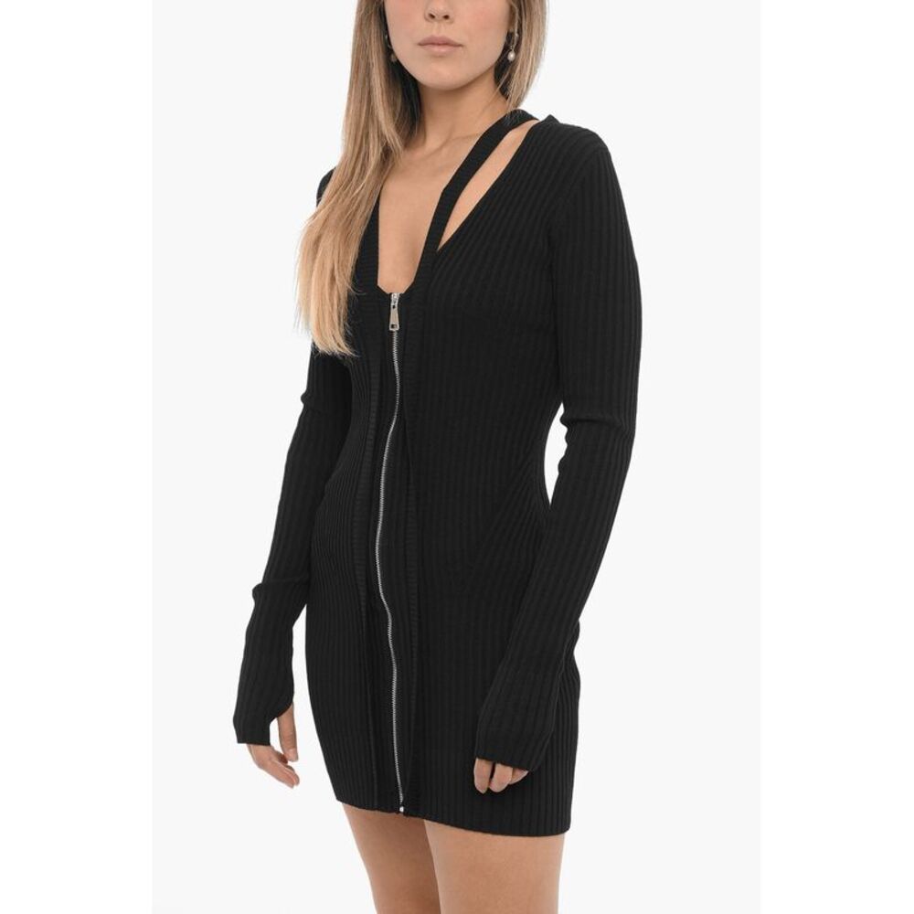 Fitted Ribbed Dress with Zip Closure - Picture 5 of 5